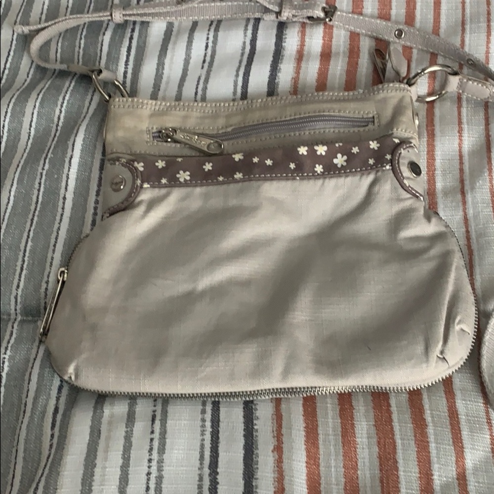 Thirty-one cute crossbody!